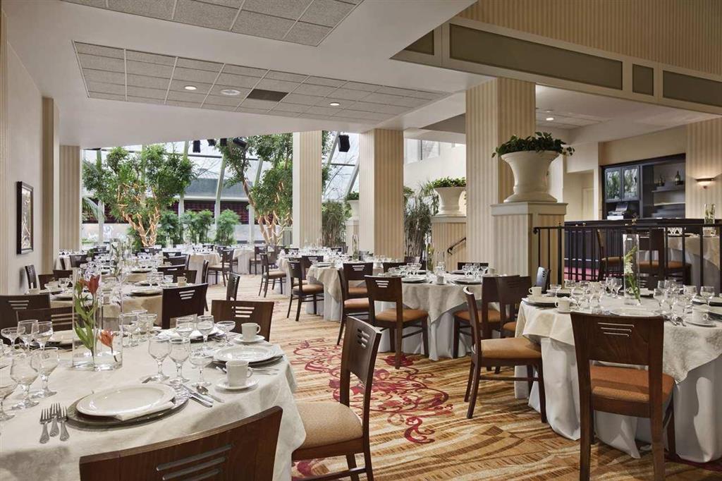 Hilton Fort Wayne At The Grand Wayne Convention Center (Adults Only) Restaurante foto